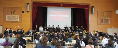 ④